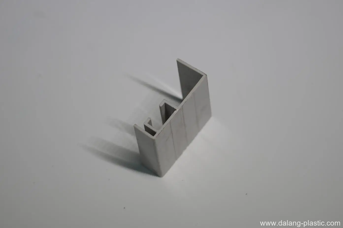 Common Defects of Plastic Injection Molding Parts: Causes and Solutions ...